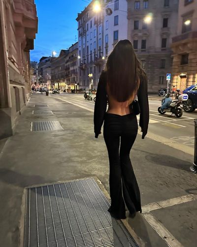 Hande Ercel seksi ifşa fotoğrafı 707