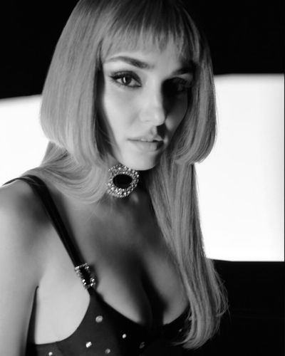 Hande Ercel seksi ifşa fotoğrafı 716