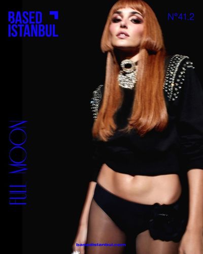 Hande Ercel seksi ifşa fotoğrafı 788