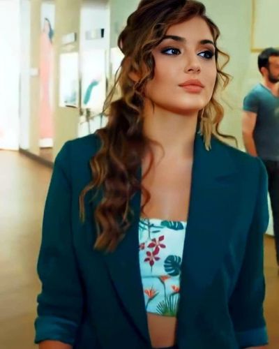 Hande Ercel seksi ifşa fotoğrafı 818