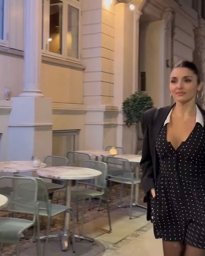 Hande Ercel seksi ifşa fotoğrafı 891