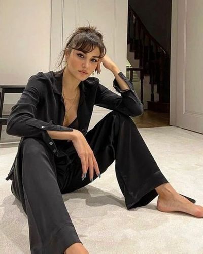 Hande Ercel seksi ifşa fotoğrafı 895