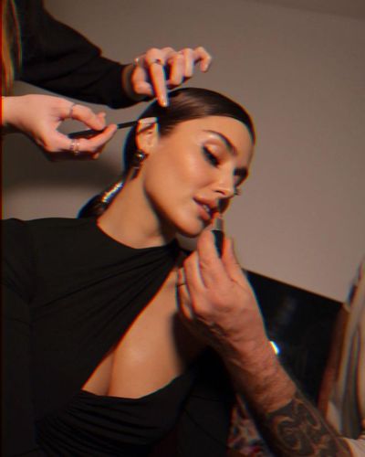 Hande Ercel seksi ifşa fotoğrafı 901