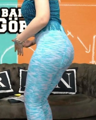 Hande Sarıoğlu seksi ifşa fotoğrafı 122