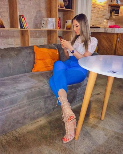 Hande Sarıoğlu seksi ifşa fotoğrafı 38