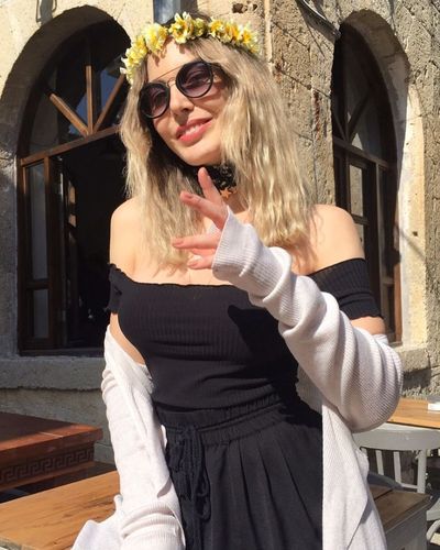 Hande Sarıoğlu seksi ifşa fotoğrafı 74