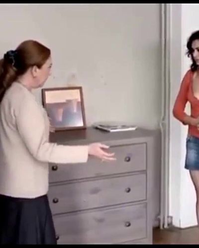 Hatice Aslan seksi ifşa fotoğrafı 25 — Hatice Aslan (2011)