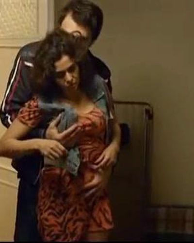 Hatice Aslan seksi ifşa fotoğrafı 9 — Hatice Aslan (2011)