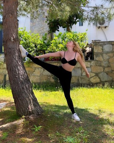 Hayal Köseoğlu seksi ifşa fotoğrafı 146