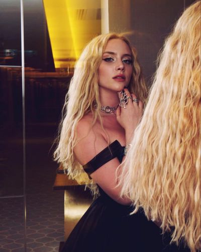 Hayal Köseoğlu seksi ifşa fotoğrafı 151