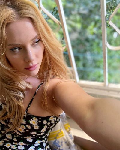 Hayal Köseoğlu seksi ifşa fotoğrafı 173