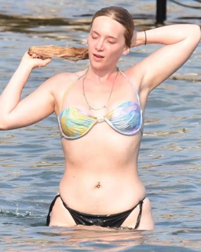 Hayal Köseoğlu seksi ifşa fotoğrafı 185