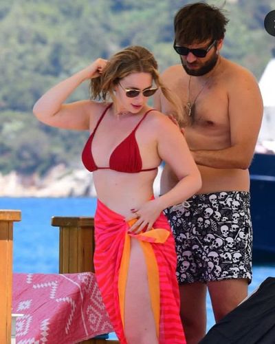 Hayal Köseoğlu seksi ifşa fotoğrafı 22