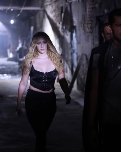 Hayal Köseoğlu seksi ifşa fotoğrafı 245