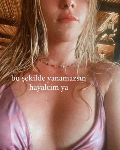 Hayal Köseoğlu seksi ifşa fotoğrafı 287