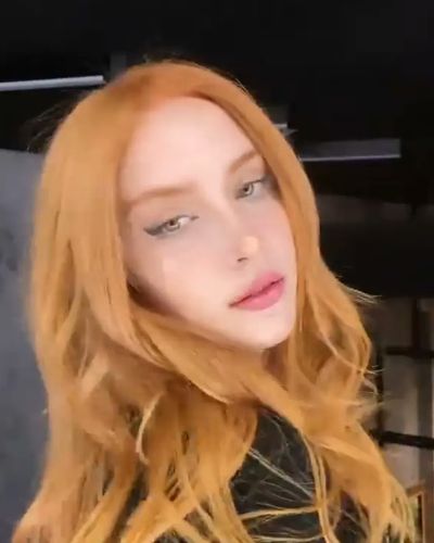 Hayal Köseoğlu seksi ifşa fotoğrafı 302