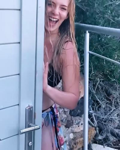 Hayal Köseoğlu seksi ifşa fotoğrafı 308