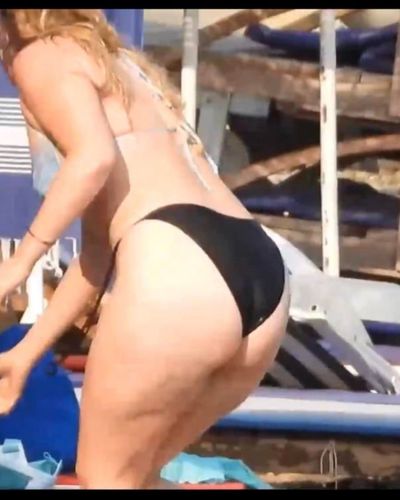 Hayal Köseoğlu seksi ifşa fotoğrafı 374