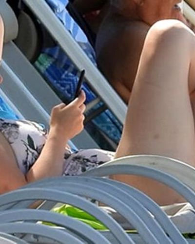 Hayal Köseoğlu seksi ifşa fotoğrafı 495