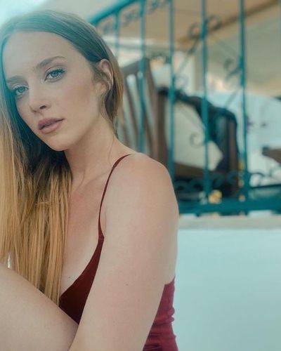 Hayal Köseoğlu seksi ifşa fotoğrafı 560