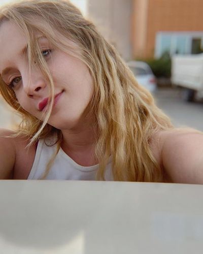 Hayal Köseoğlu seksi ifşa fotoğrafı 579