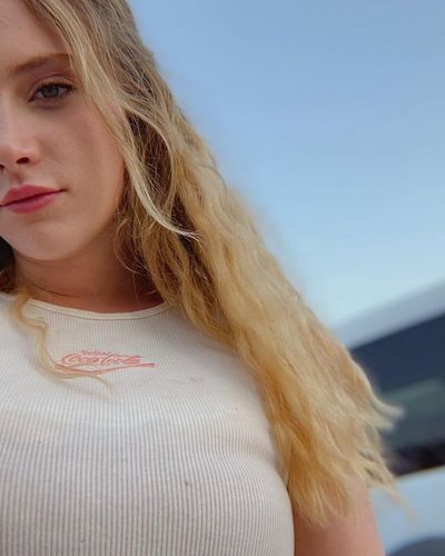 Hayal Köseoğlu seksi ifşa fotoğrafı 585