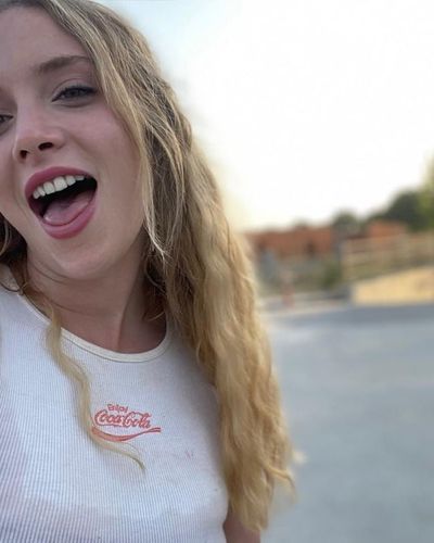 Hayal Köseoğlu seksi ifşa fotoğrafı 588