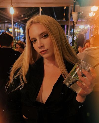 Hayal Köseoğlu seksi ifşa fotoğrafı 59