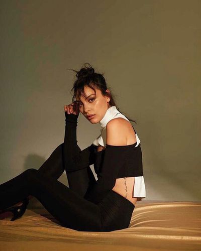 Hazal Filiz Küçükköse seksi ifşa fotoğrafı 127