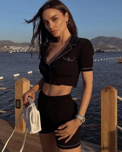 Hazal Filiz Küçükköse seksi ifşa fotoğrafı 17