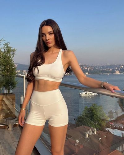 Hazal Filiz Küçükköse seksi ifşa fotoğrafı 33