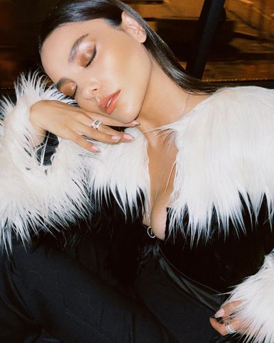 Hazal Filiz Küçükköse seksi ifşa fotoğrafı 71