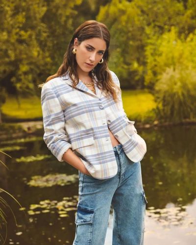 Hazal Kaya seksi ifşa fotoğrafı 108