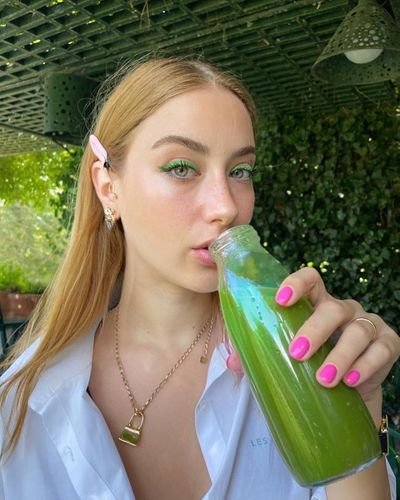 Hazal Kaya seksi ifşa fotoğrafı 110