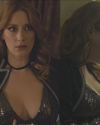 Hazal Kaya seksi ifşa fotoğrafı 125