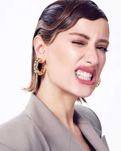 Hazal Kaya seksi ifşa fotoğrafı 130