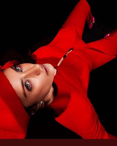 Hazal Kaya seksi ifşa fotoğrafı 133
