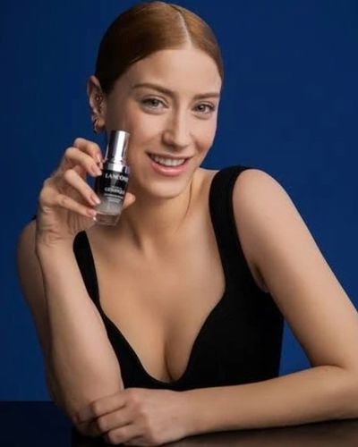 Hazal Kaya seksi ifşa fotoğrafı 145