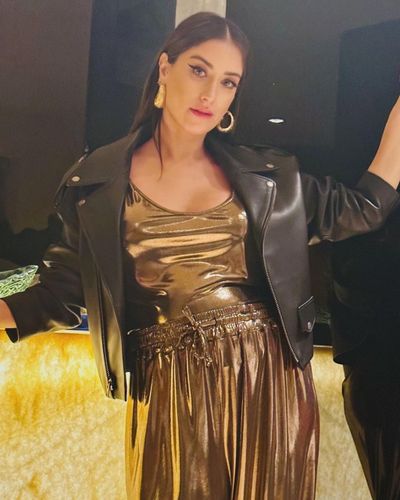 Hazal Kaya seksi ifşa fotoğrafı 165