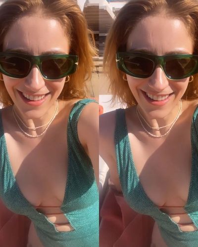 Hazal Kaya seksi ifşa fotoğrafı 210