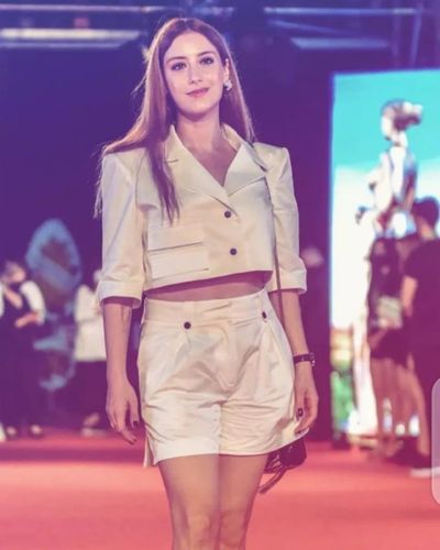 Hazal Kaya seksi ifşa fotoğrafı 231