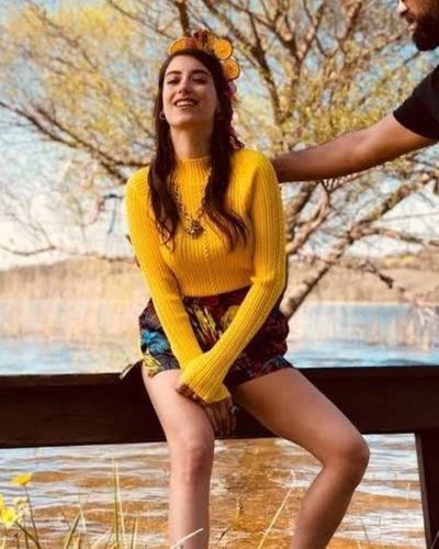 Hazal Kaya seksi ifşa fotoğrafı 245