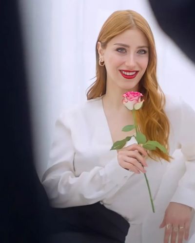 Hazal Kaya seksi ifşa fotoğrafı 260