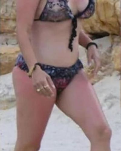 Hazal Kaya seksi ifşa fotoğrafı 261