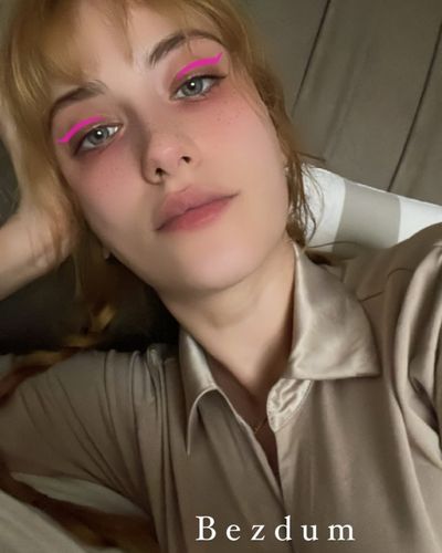 Hazal Kaya seksi ifşa fotoğrafı 338