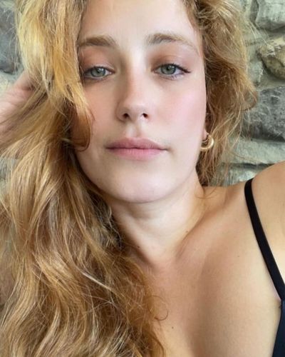 Hazal Kaya seksi ifşa fotoğrafı 364