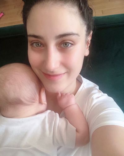 Hazal Kaya seksi ifşa fotoğrafı 386