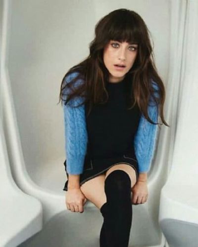 Hazal Kaya seksi ifşa fotoğrafı 408
