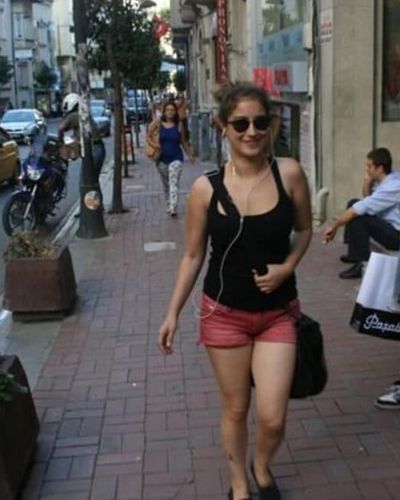 Hazal Kaya seksi ifşa fotoğrafı 465