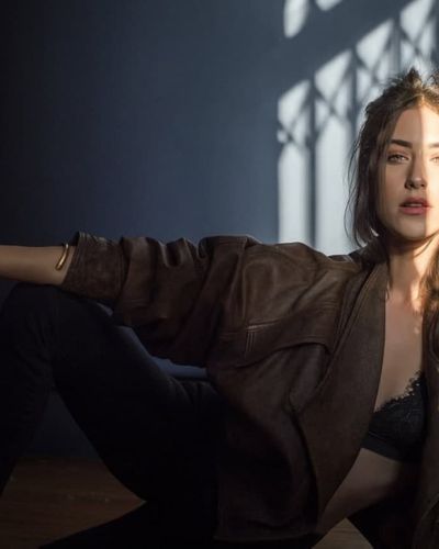 Hazal Kaya seksi ifşa fotoğrafı 467